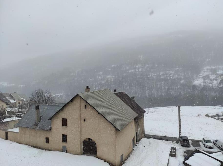 Appartement Vue Montagne, Cosy Et Chaleureux Briançon Dış mekan fotoğraf