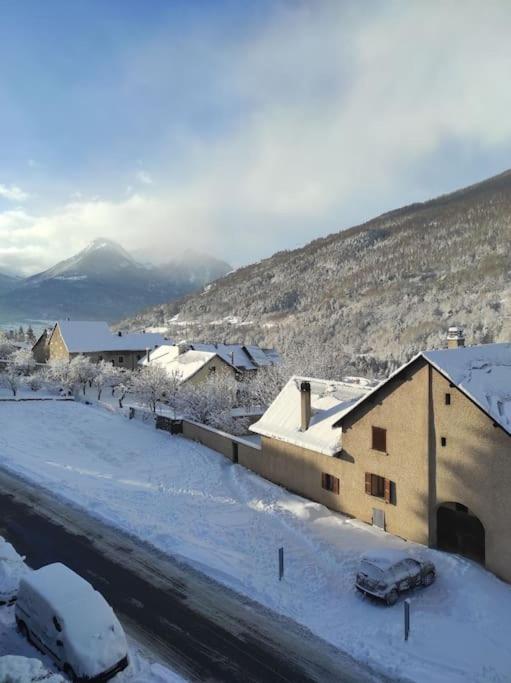 Appartement Vue Montagne, Cosy Et Chaleureux Briançon Dış mekan fotoğraf